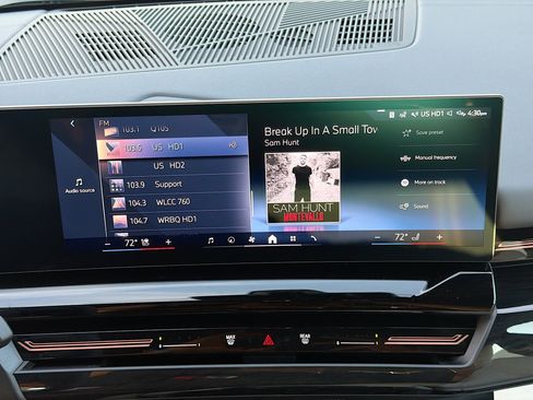 New 2026 BMW 530i w/ Convenience Package image 32