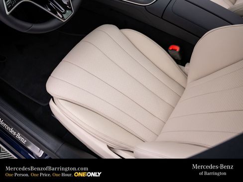 New 2026 Mercedes-Benz E 350 4MATIC Sedan image 13