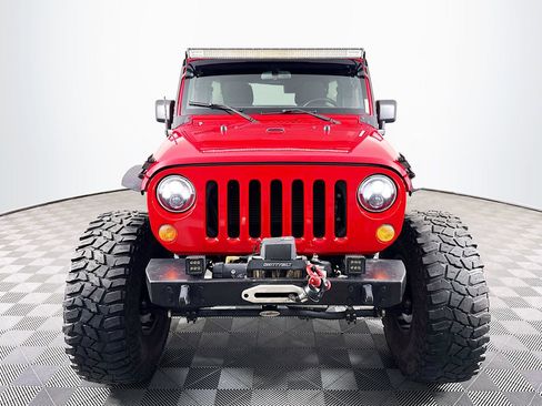 Used 2018 Jeep Wrangler Unlimited Sport w/ Connectivity Group image 2