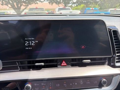 Used 2024 Kia Sportage EX image 26