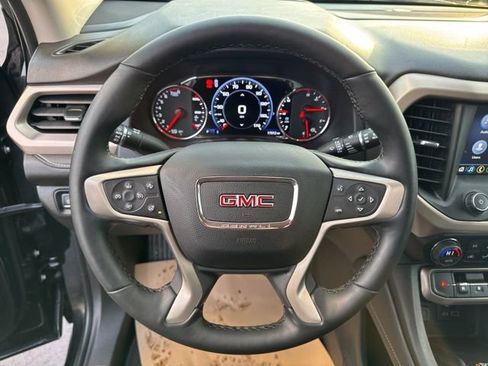 Used 2023 GMC Acadia Denali w/ Black Diamond Edition image 12