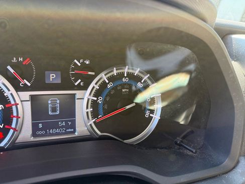 Used 2016 Toyota 4Runner Limited image 13