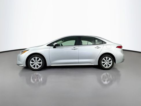 Certified 2024 Toyota Corolla LE FWD image 4