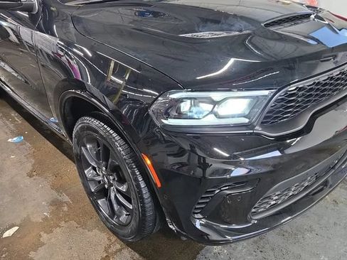 Used 2025 Dodge Durango GT AWD/4WD image 5
