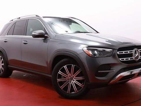 Used 2025 Mercedes-Benz GLE 450 4MATIC image 1