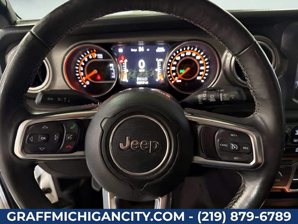 Used 2018 Jeep Wrangler Unlimited Sahara AWD/4WD image 24