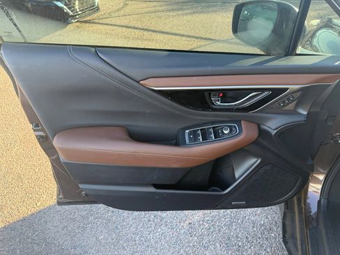 Used 2022 Subaru Outback Touring image 15