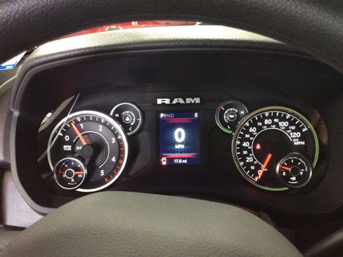 New 2024 RAM 2500 Tradesman w/ Chrome Appearance Group image 24