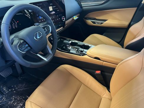 New 2026 Lexus NX 350 AWD w/ Premium Package image 4