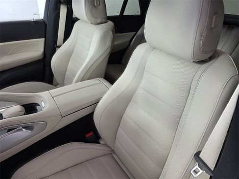 New 2026 Mercedes-Benz GLE 450 4MATIC Coupe image 8