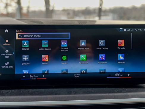 Used 2023 BMW X7 xDrive40i w/ Premium Package image 63