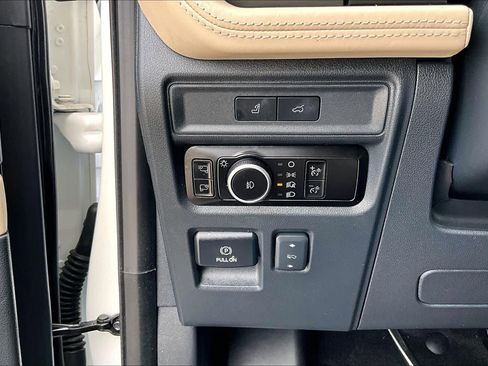 Used 2023 Ford Expedition Max Platinum RWD image 65