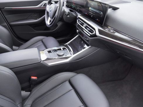 Used 2023 BMW i4 eDrive35 w/ Premium Package RWD image 11