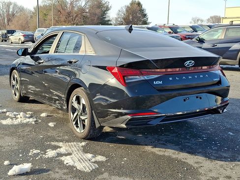 Certified 2023 Hyundai Elantra Limited image 7