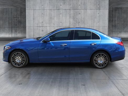 Used 2023 Mercedes-Benz C 300 Sedan image 2