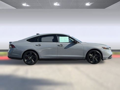 Certified 2025 Honda Accord Sport image 8