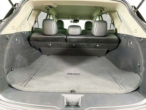 Used 2024 Nissan Murano SV AWD/4WD image 14