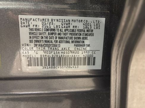 Used 2025 Nissan Sentra SV image 28