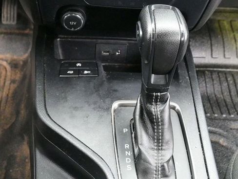 Used 2020 Ford Ranger XL image 13