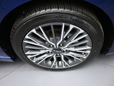 Certified 2024 Kia Forte GT-Line FWD image 13