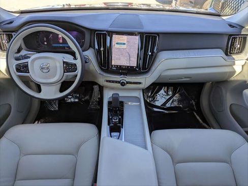 Used 2025 Volvo XC60 T8 Plus w/ Protection Package Premier image 23