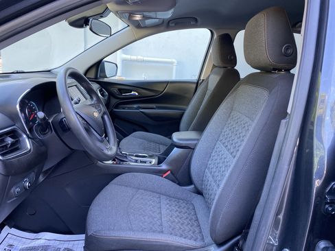 Used 2023 Chevrolet Equinox LT AWD/4WD image 16