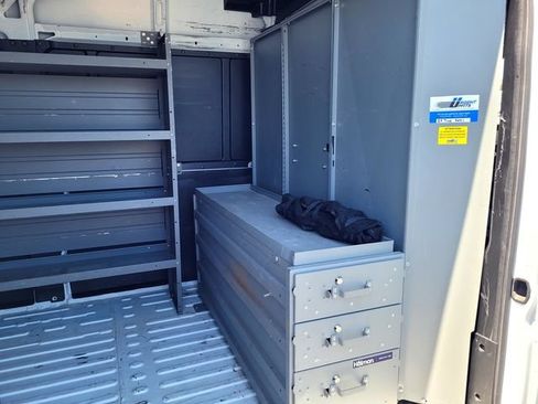 Used 2023 RAM ProMaster 2500 FWD image 12