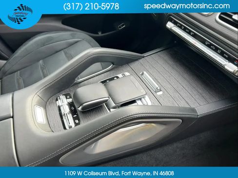 Used 2022 Mercedes-Benz GLE 53 AMG 4MATIC image 26