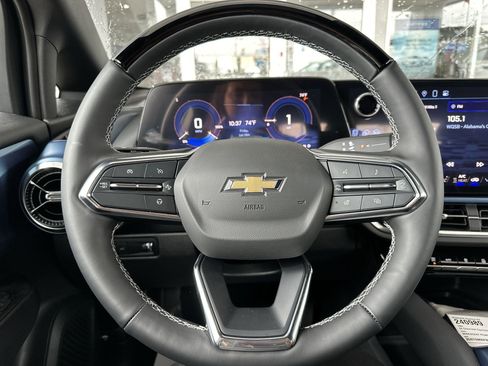 Used 2024 Chevrolet Equinox EV LT w/ Active Safety Package 3 FWD image 14