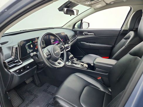Used 2024 Kia Sportage EX FWD image 16
