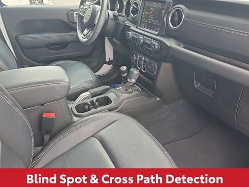 Used 2021 Jeep Gladiator Overland w/ Popular Equipment Package image 16