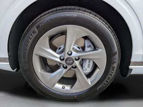 New 2026 Genesis GV70 2.5T Advanced image 12