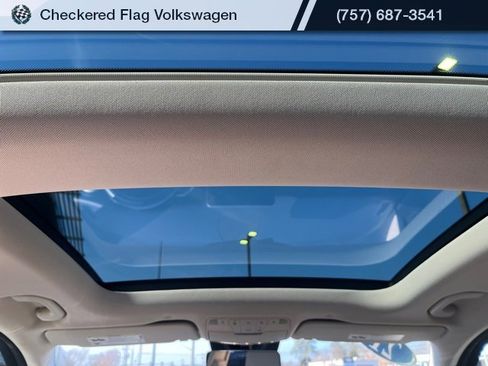 Used 2021 Mercedes-Benz GLC 300 4MATIC image 29