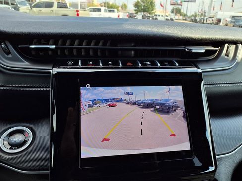 Used 2024 Jeep Grand Cherokee L Laredo image 31