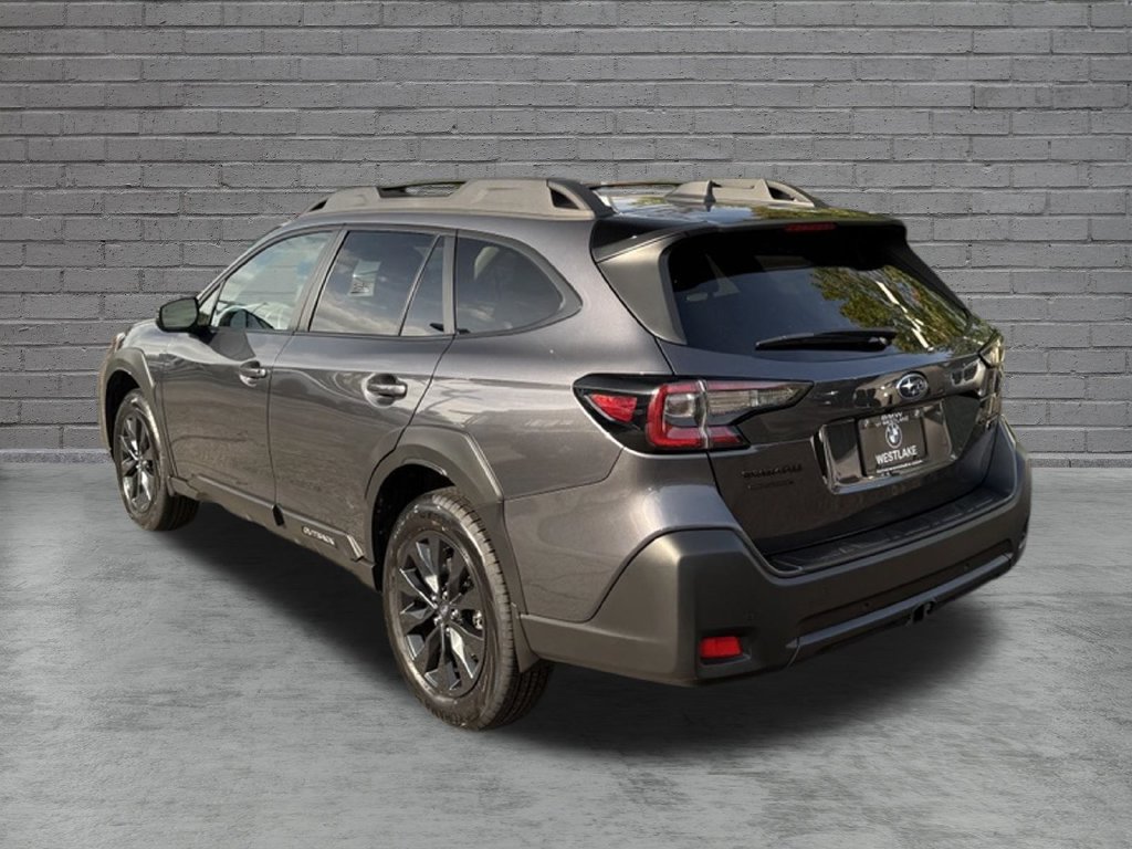 Used 2025 Subaru Outback Onyx Edition XT AWD/4WD image 7