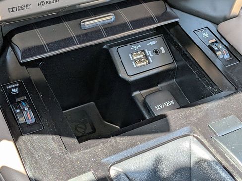 Used 2021 Lexus GX 460 Premium w/ Premium Package AWD/4WD image 21