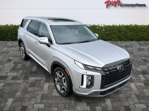 Used 2025 Hyundai Palisade SEL FWD image 8