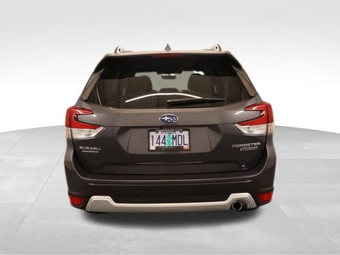 Used 2020 Subaru Forester Touring AWD/4WD image 3