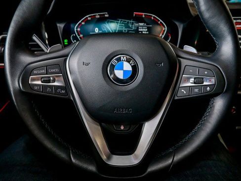 Used 2019 BMW 330i xDrive Sedan w/ Convenience Package image 34