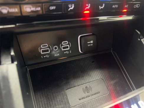 Used 2024 Jeep Grand Cherokee L Limited w/ Luxury Tech Group II image 72