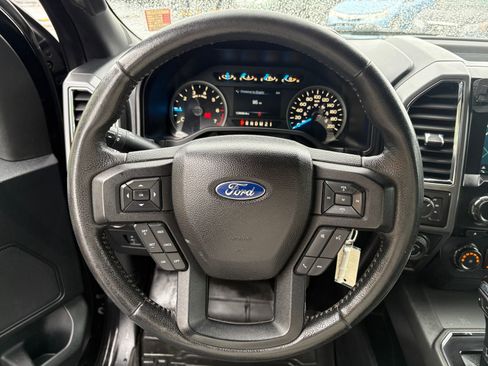 Used 2016 Ford F150 XLT w/ Equipment Group 302A Luxury image 30