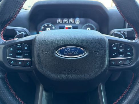 Certified 2025 Ford Ranger Raptor AWD/4WD image 23