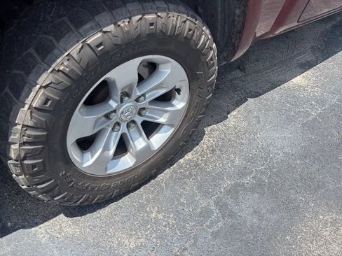 Used 2019 RAM 1500 Laramie w/ Trailer Tow Group AWD/4WD image 5