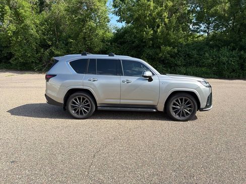 Used 2024 Lexus LX 600 F Sport AWD/4WD image 21