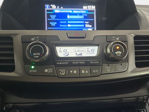 Used 2016 Honda Odyssey EX-L image 21