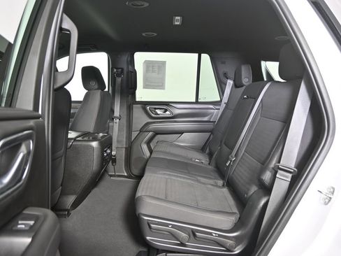 Used 2024 Chevrolet Tahoe LS AWD/4WD image 18