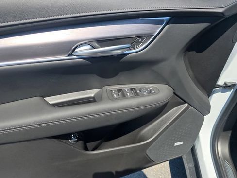 New 2026 Cadillac XT5 Luxury FWD image 22