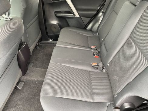 Certified 2017 Toyota RAV4 LE w/ Carpet Mat Package FWD image 20