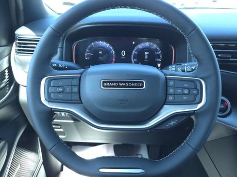 New 2026 Jeep Grand Wagoneer Limited AWD/4WD image 31