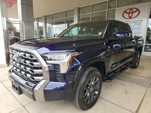 Used 2024 Toyota Tundra Platinum AWD/4WD image 6